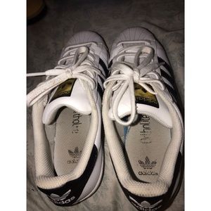 Shell Toe Addidas